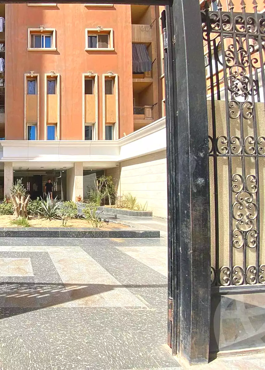 https://aqarmap.com.eg/en/listing/7250843-for-sale-cairo-shoubra-rod-el-farag-abou-el-farag-st