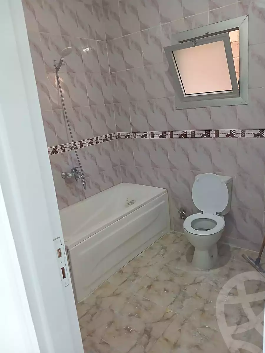 https://aqarmap.com.eg/ar/listing/7250876-for-rent-cairo-el-sheikh-zayed-city-mntq-fr-y-bmdyn-lshykh-zyd