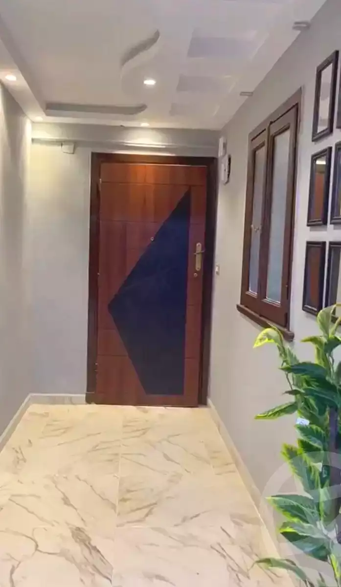 https://aqarmap.com.eg/ar/listing/7251085-for-rent-alexandria-cleopatra