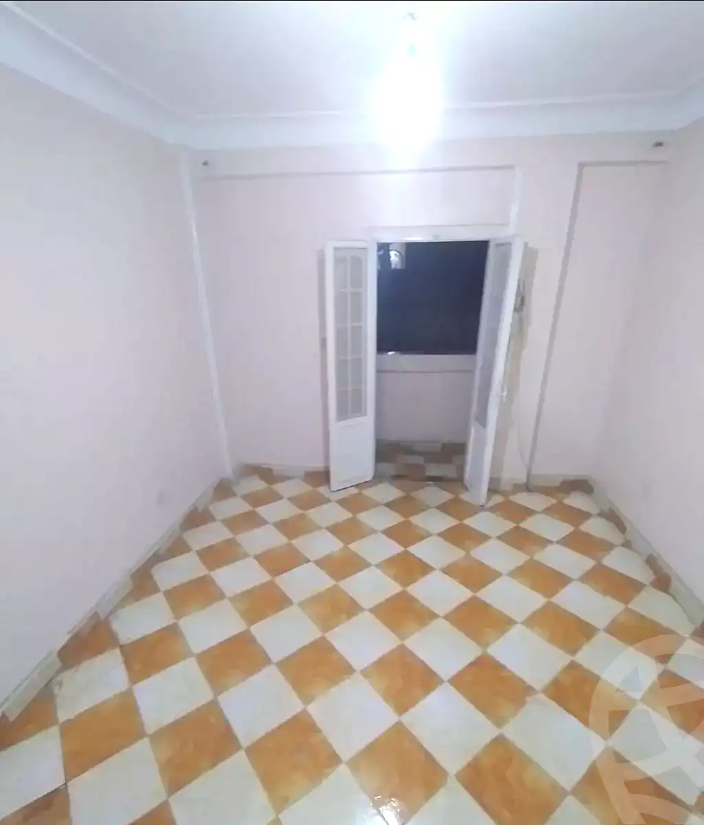 https://aqarmap.com.eg/ar/listing/7251337-for-sale-alexandria-lsywf-el-falki-street-16-el-eslah