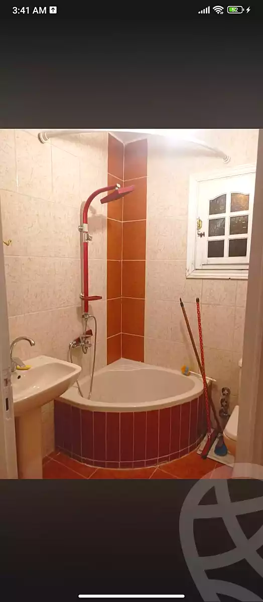https://aqarmap.com.eg/ar/listing/7252532-for-sale-alexandria-al-agamy-el-hanouvel-al-haded-we-al-soulb-st