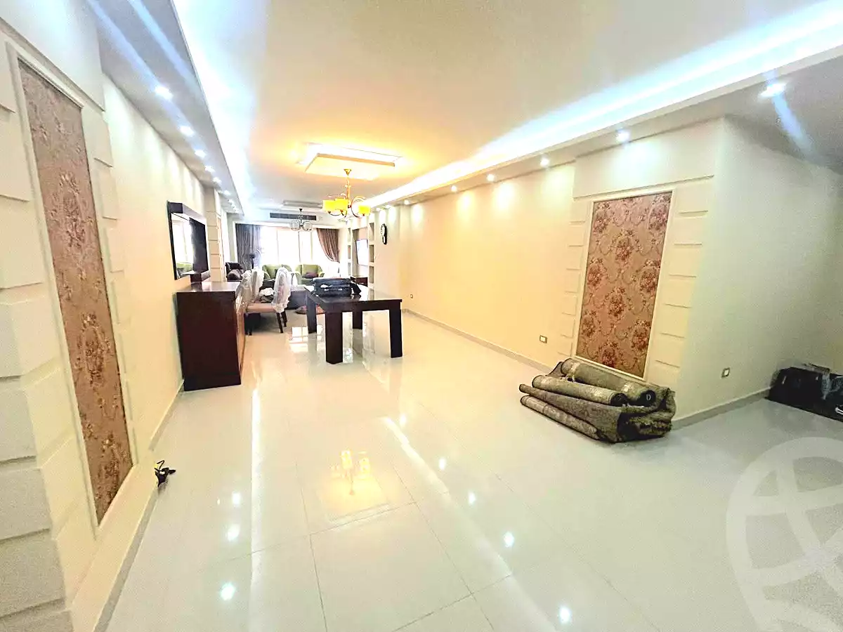 https://aqarmap.com.eg/en/listing/7252558-for-sale-alexandria-camp-cesar
