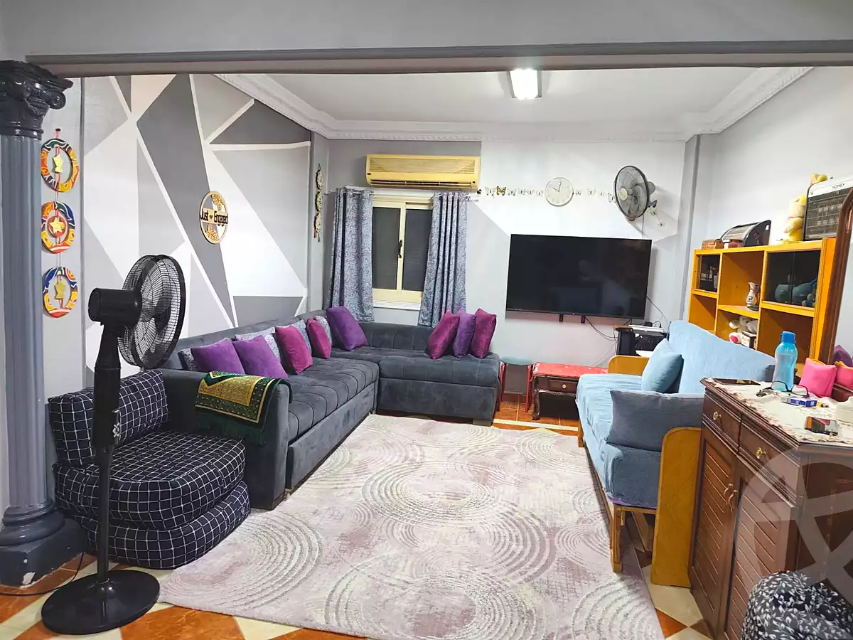 https://aqarmap.com.eg/en/listing/7252783-for-sale-cairo-6th-of-october-el-ahyaa-neighborhood-10th