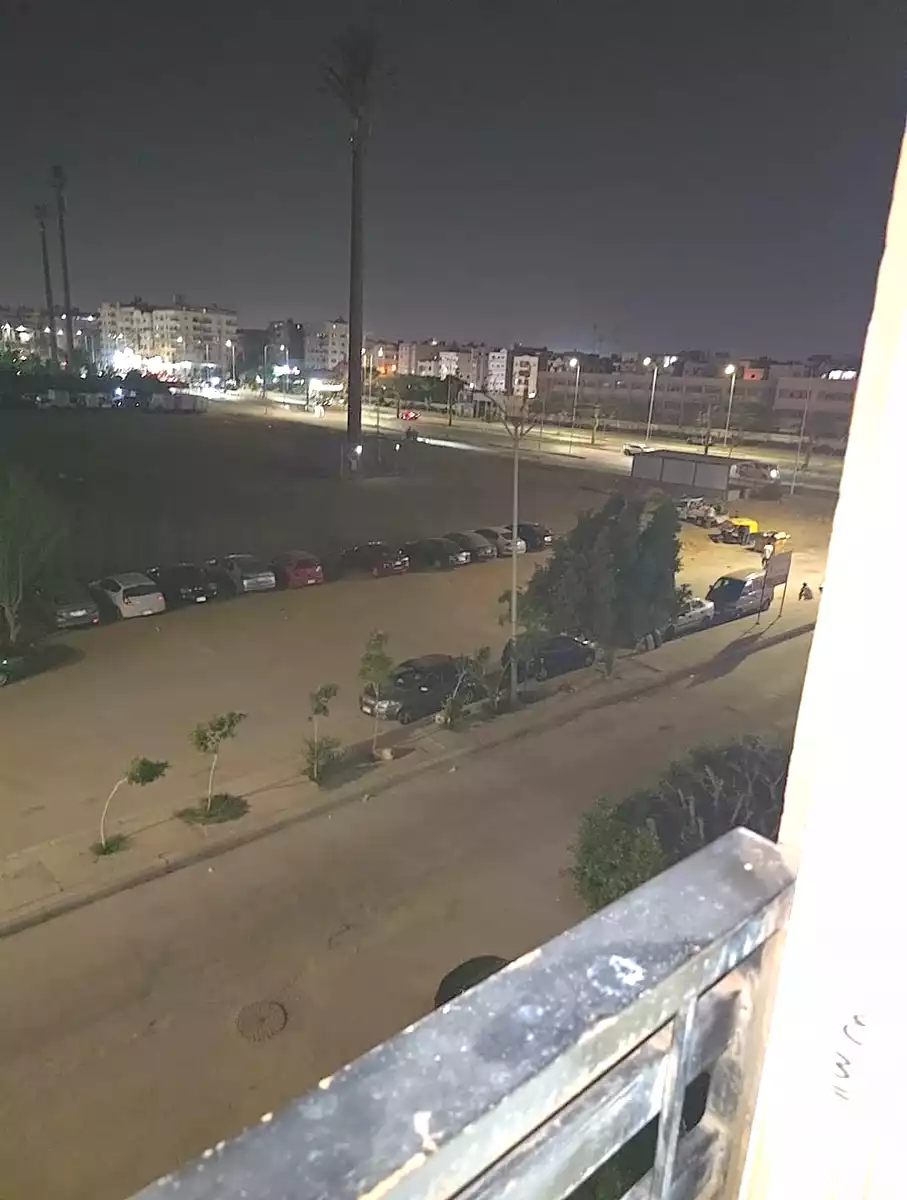 https://aqarmap.com.eg/ar/listing/7252835-for-sale-cairo-6th-of-october-el-ahyaa-neighborhood-3rd-al-hay-al-thalith-st