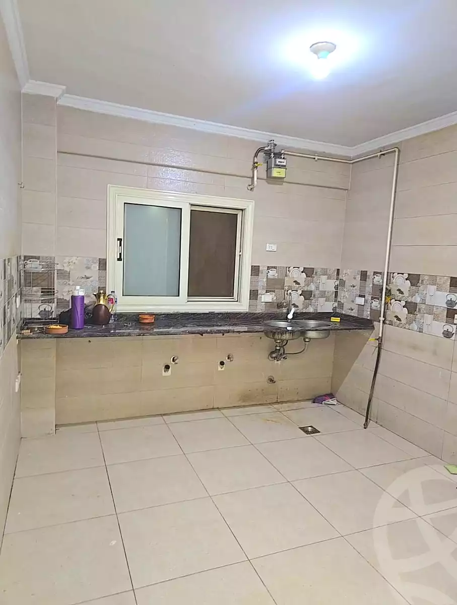 https://aqarmap.com.eg/ar/listing/7252835-for-sale-cairo-6th-of-october-el-ahyaa-neighborhood-3rd-al-hay-al-thalith-st