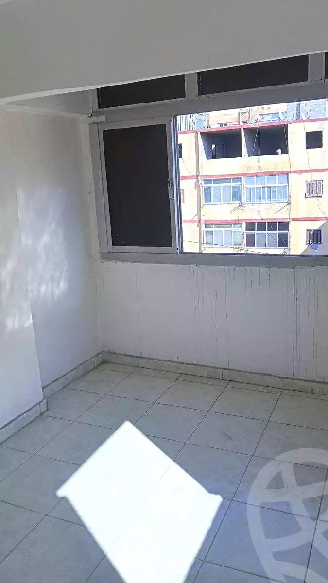 https://aqarmap.com.eg/en/listing/7252935-for-sale-alexandria-al-agamy-el-hanouvel-el-warsha-st