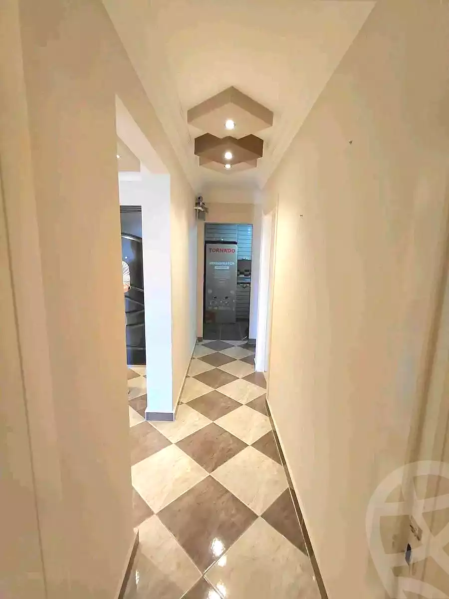 https://aqarmap.com.eg/ar/listing/7253115-for-sale-alexandria-sydy-bshr-sydy-bshr-bhry-khalil-hamada-st