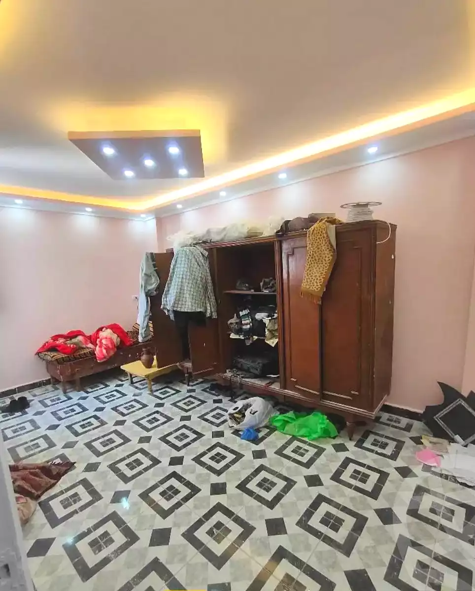 https://aqarmap.com.eg/en/listing/7253365-for-sale-alexandria-lsywf-el-falki
