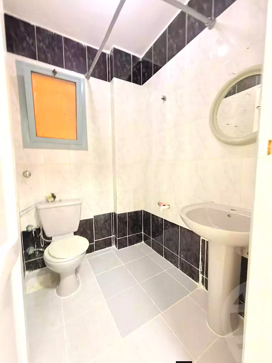 https://aqarmap.com.eg/en/listing/7253386-for-sale-alexandria-al-agamy-shataa-el-nakheel