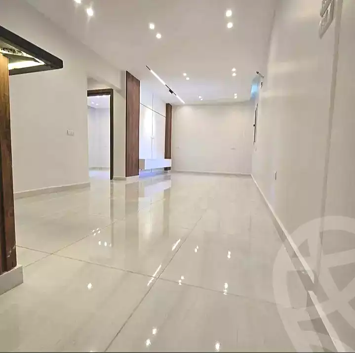 https://aqarmap.com.eg/en/listing/7253490-for-sale-cairo-6th-of-october-hadaeq-october-compounds-alico-city