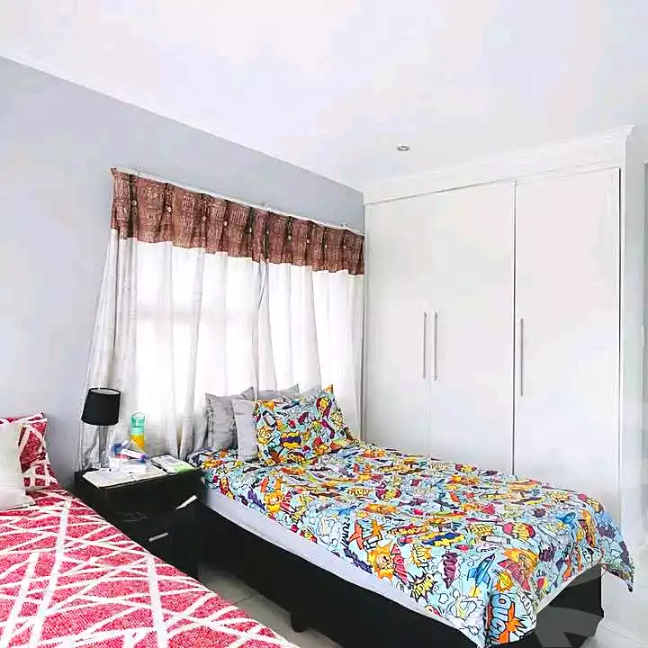 https://aqarmap.com.eg/ar/listing/7253669-for-sale-cairo-new-cairo-compounds-kmbwnd-kryk-twn-il-cazar