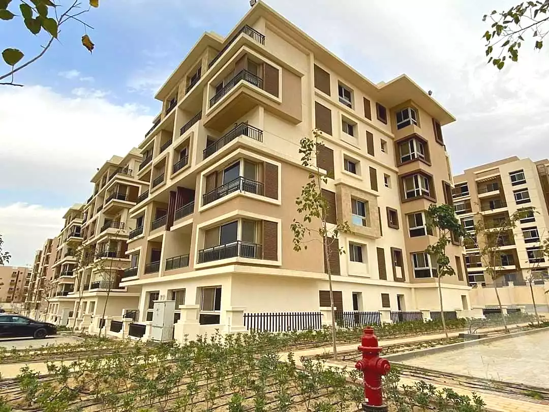 https://aqarmap.com.eg/ar/listing/7253713-for-sale-cairo-new-cairo-compounds-tag-city-shalya-taj-city