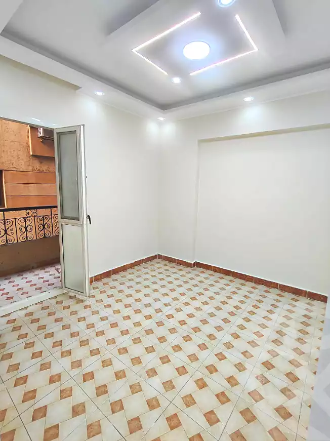 https://aqarmap.com.eg/ar/listing/7254114-for-sale-alexandria-el-asafra-l-sfr-bhry