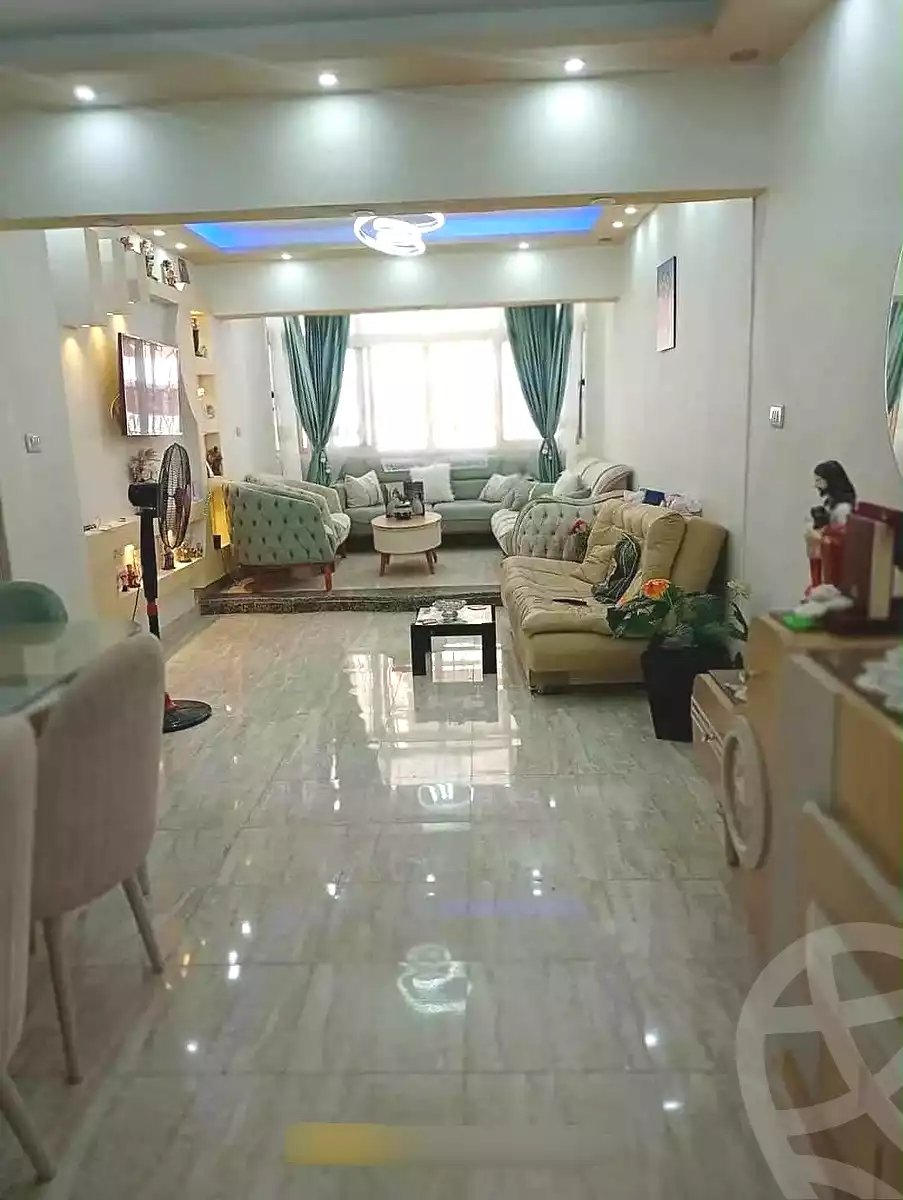 https://aqarmap.com.eg/en/listing/7254318-for-sale-alexandria-lsywf-el-daraeb-st