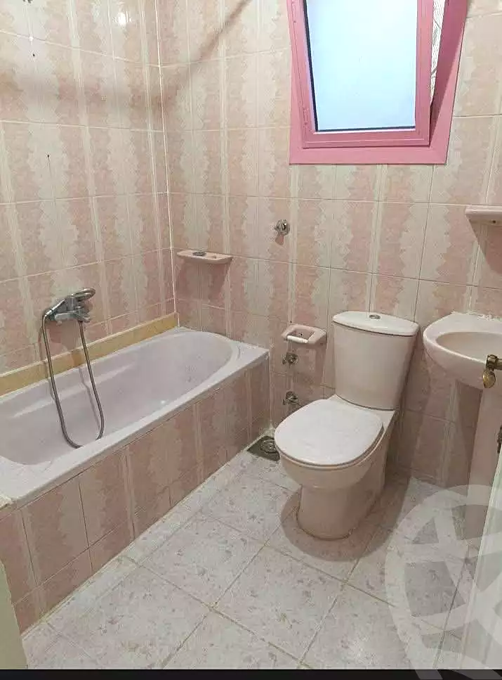 https://aqarmap.com.eg/en/listing/7254677-for-sale-alexandria-sydy-bshr-sydy-bshr-bhry