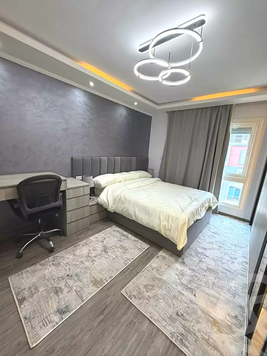 https://aqarmap.com.eg/en/listing/7255173-for-sale-cairo-new-cairo-compounds-mwrd-fq-llttwyr