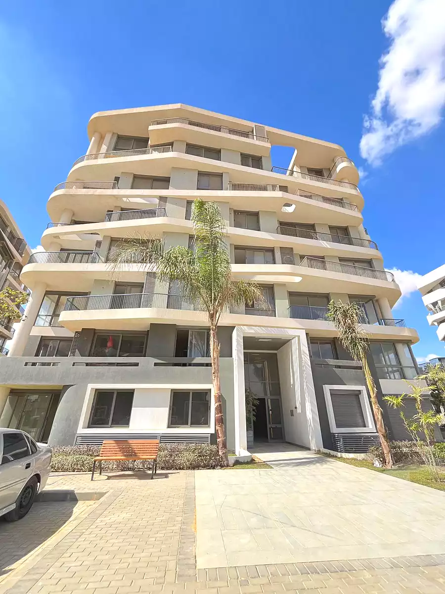 https://aqarmap.com.eg/en/listing/7255476-for-sale-cairo-new-administrative-capital-r7-rmwny-wwk-dh-lnd-llttwyr-l-qry