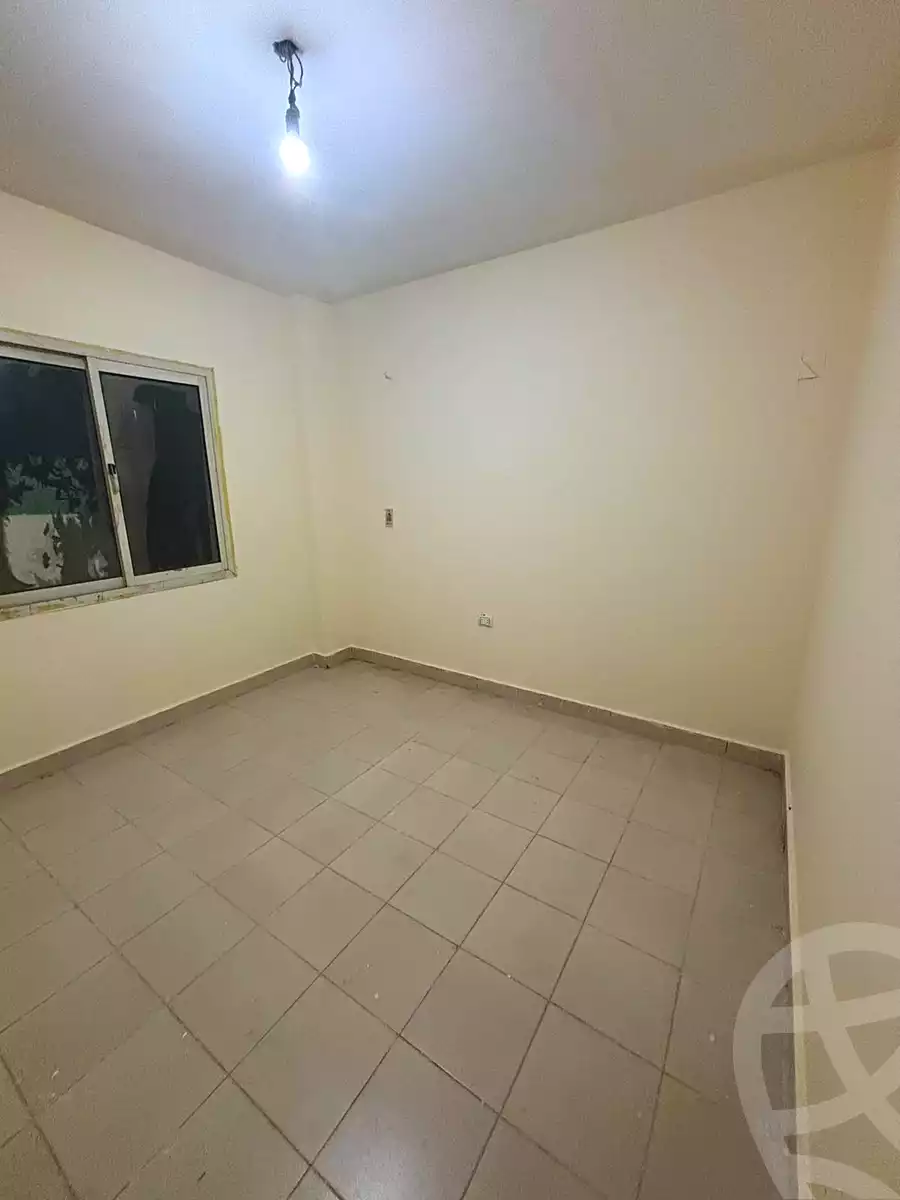 https://aqarmap.com.eg/en/listing/7255504-for-sale-cairo-el-sheikh-zayed-city-el-hay-el-thany-ashaer-al-mostakbal-buildings