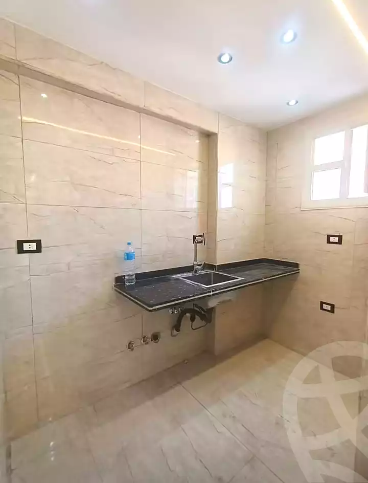 https://aqarmap.com.eg/en/listing/7255708-for-sale-alexandria-al-agamy-bw-ywsf