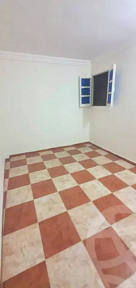 https://aqarmap.com.eg/ar/listing/7256059-for-sale-alexandria-el-asafra-shr-45