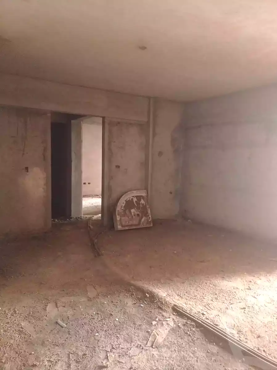 https://aqarmap.com.eg/ar/listing/7256083-for-sale-alexandria-moharram-bey