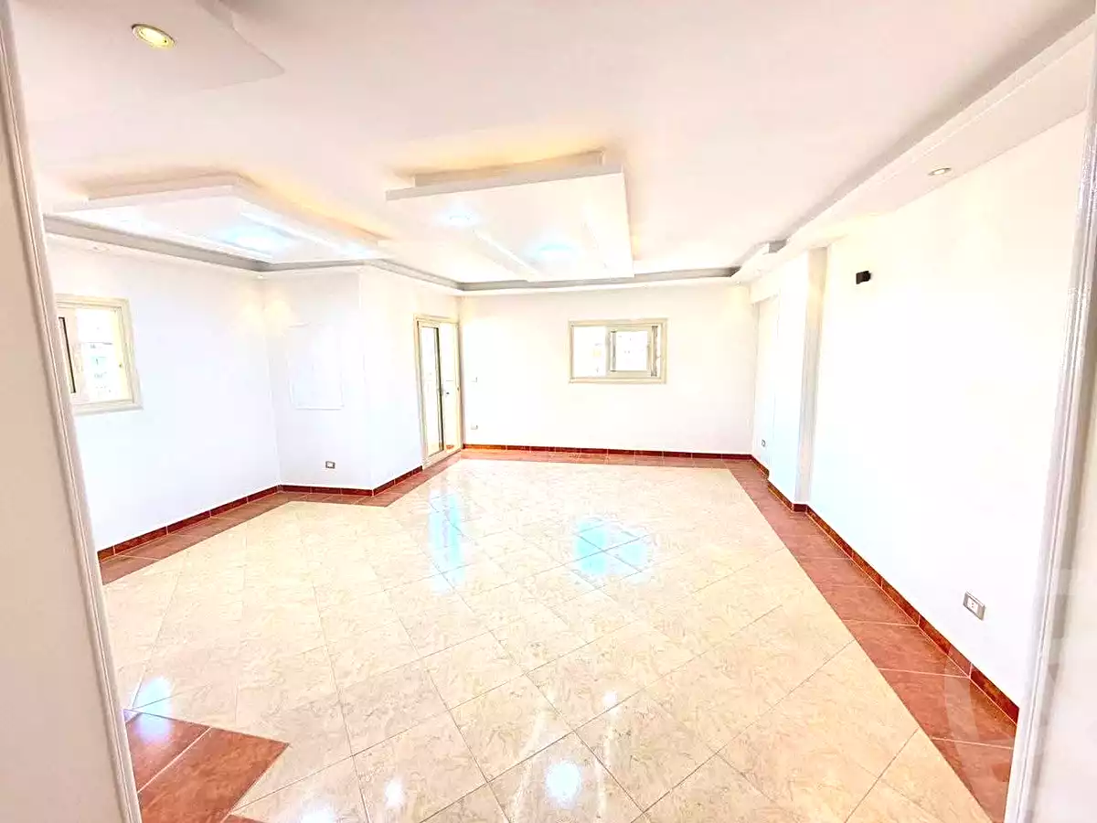 https://aqarmap.com.eg/en/listing/7256370-for-sale-alexandria-miami-mahmoud-el-isawy-st