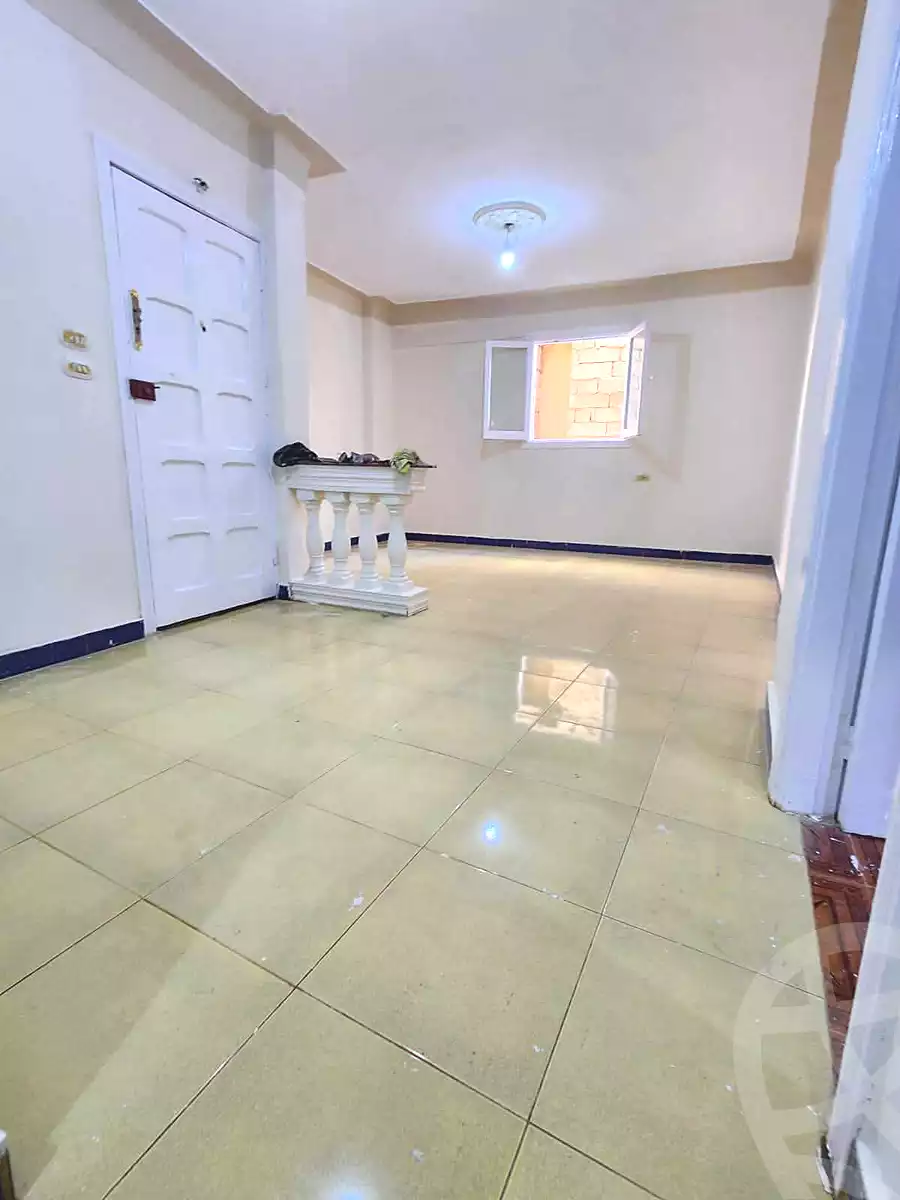 https://aqarmap.com.eg/en/listing/7256388-for-sale-alexandria-bahray-el-anfoshy-sidi-abou-el-abbas-st
