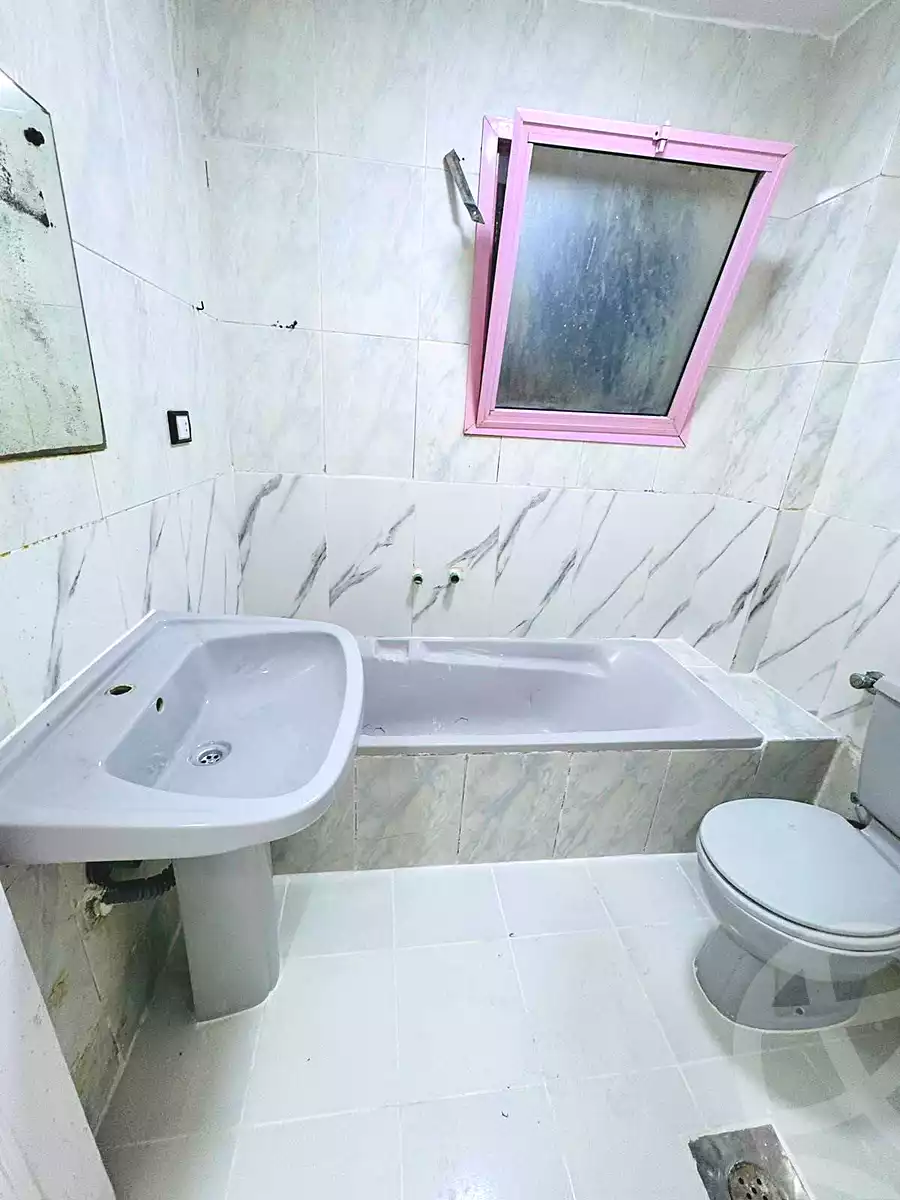 https://aqarmap.com.eg/ar/listing/7256402-for-sale-alexandria-al-agamy-shataa-el-nakheel