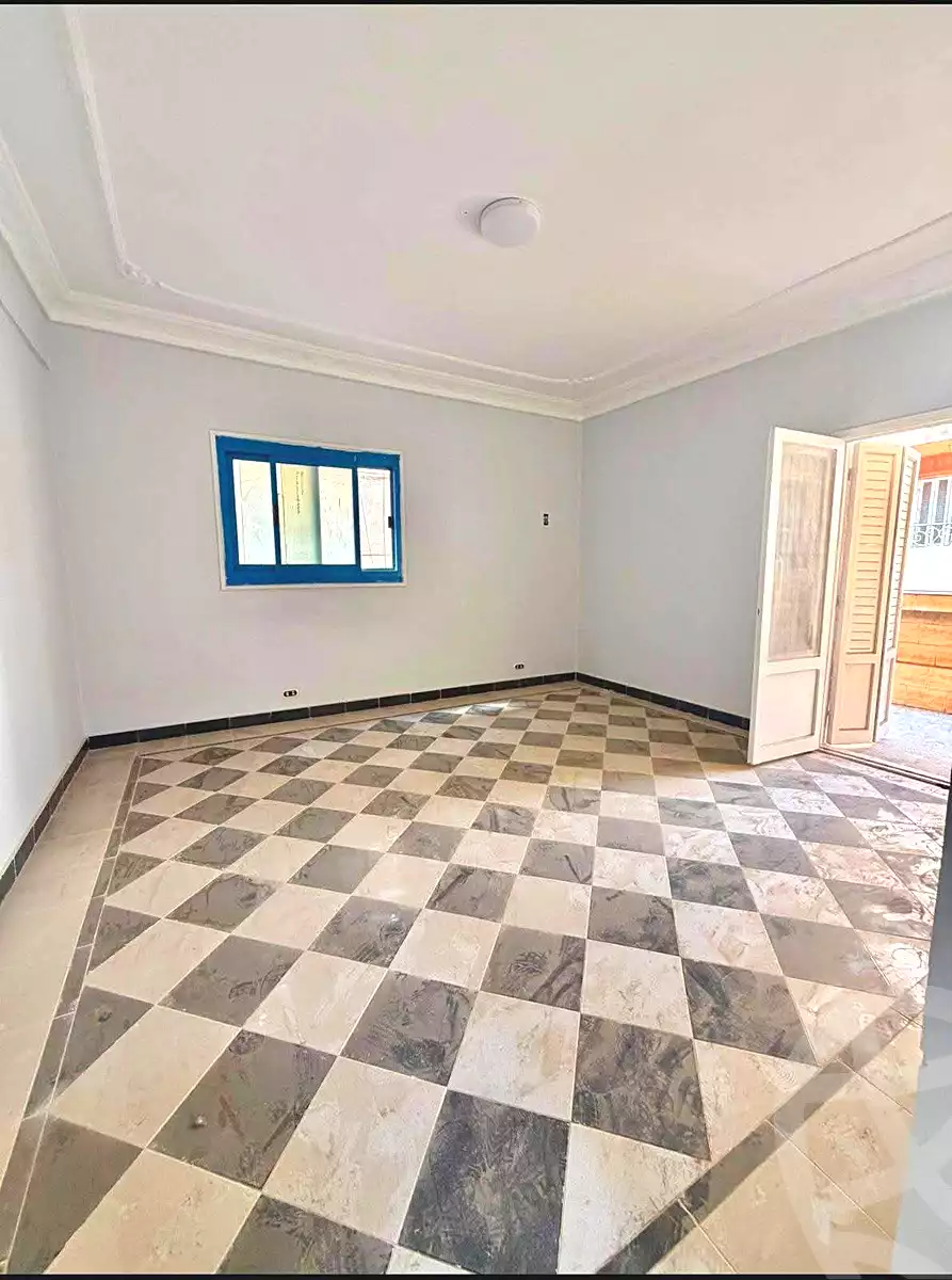 https://aqarmap.com.eg/ar/listing/7256412-for-sale-alexandria-al-agamy-lbytsh-sabrin-st