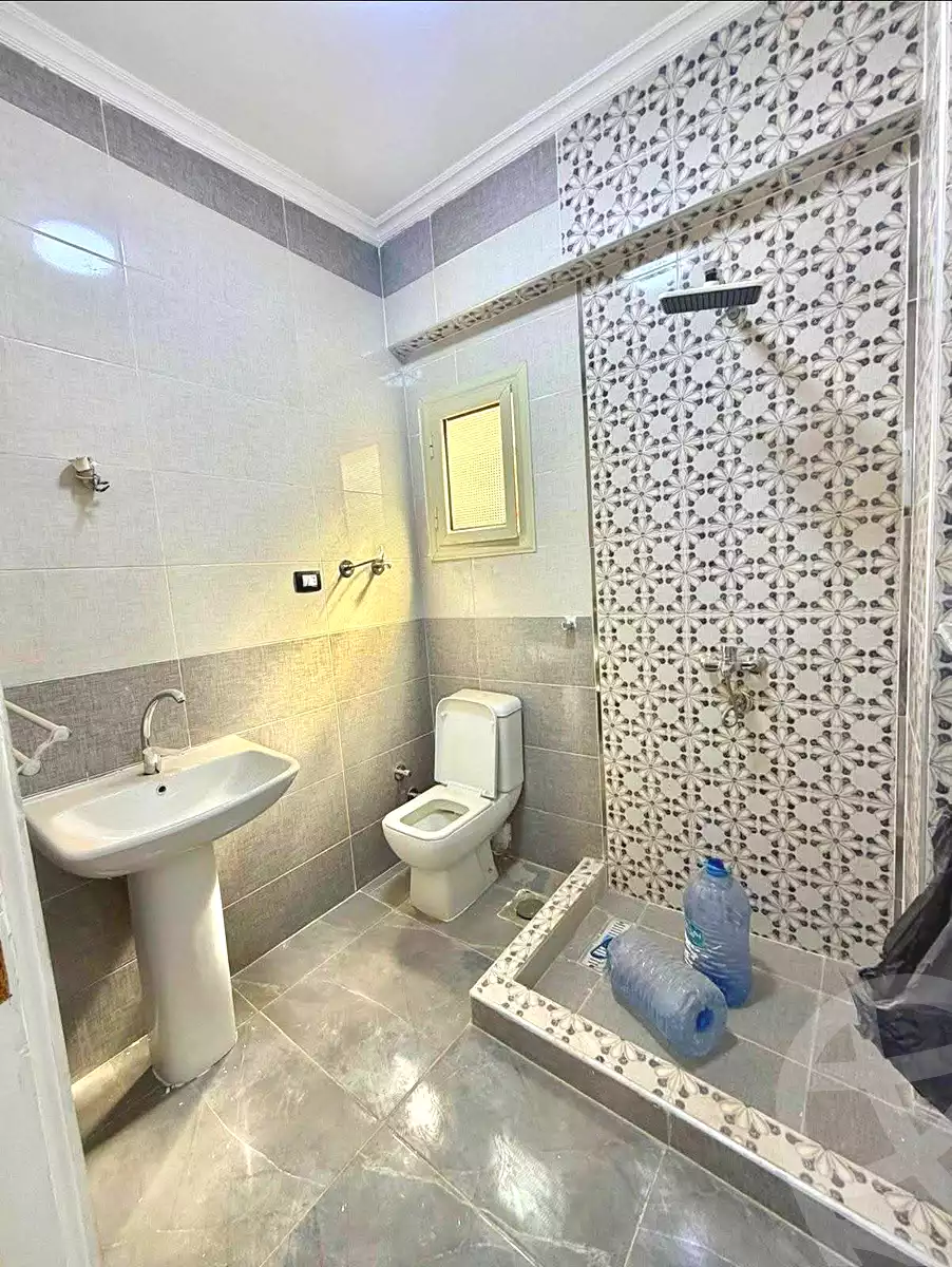 https://aqarmap.com.eg/ar/listing/7256412-for-sale-alexandria-al-agamy-lbytsh-sabrin-st