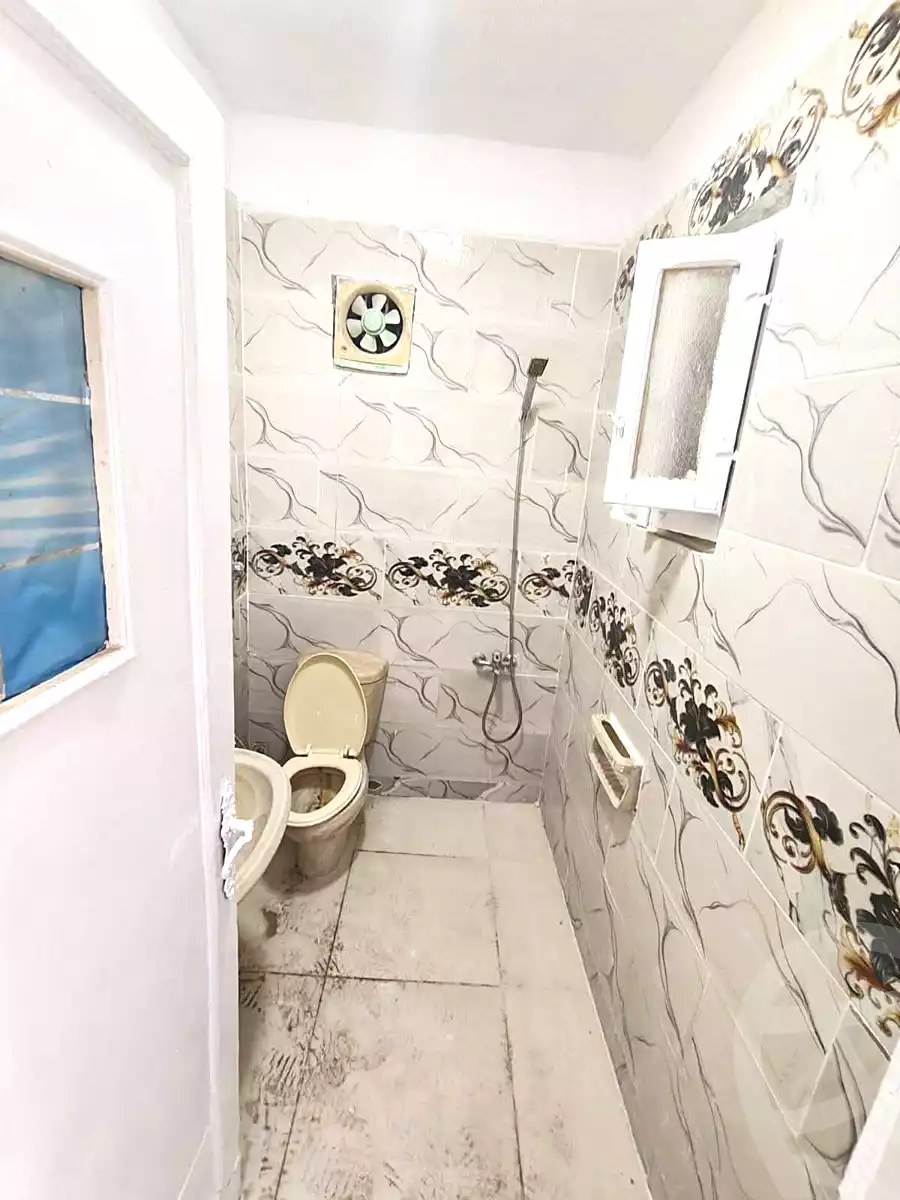 https://aqarmap.com.eg/en/listing/7256446-for-sale-alexandria-al-agamy-el-hanouvel