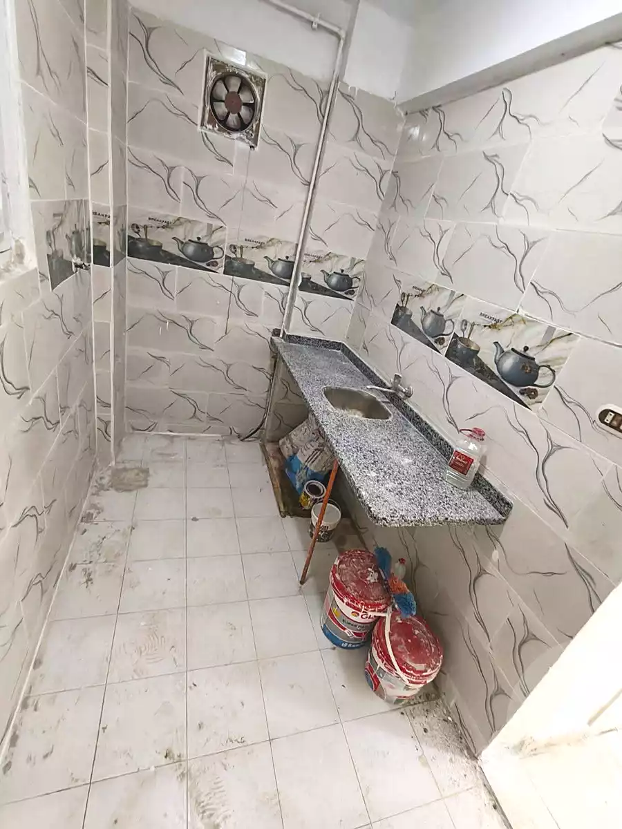 https://aqarmap.com.eg/en/listing/7256446-for-sale-alexandria-al-agamy-el-hanouvel
