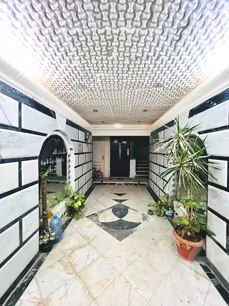 https://aqarmap.com.eg/en/listing/7256527-for-sale-alexandria-al-agamy-shataa-el-nakheel