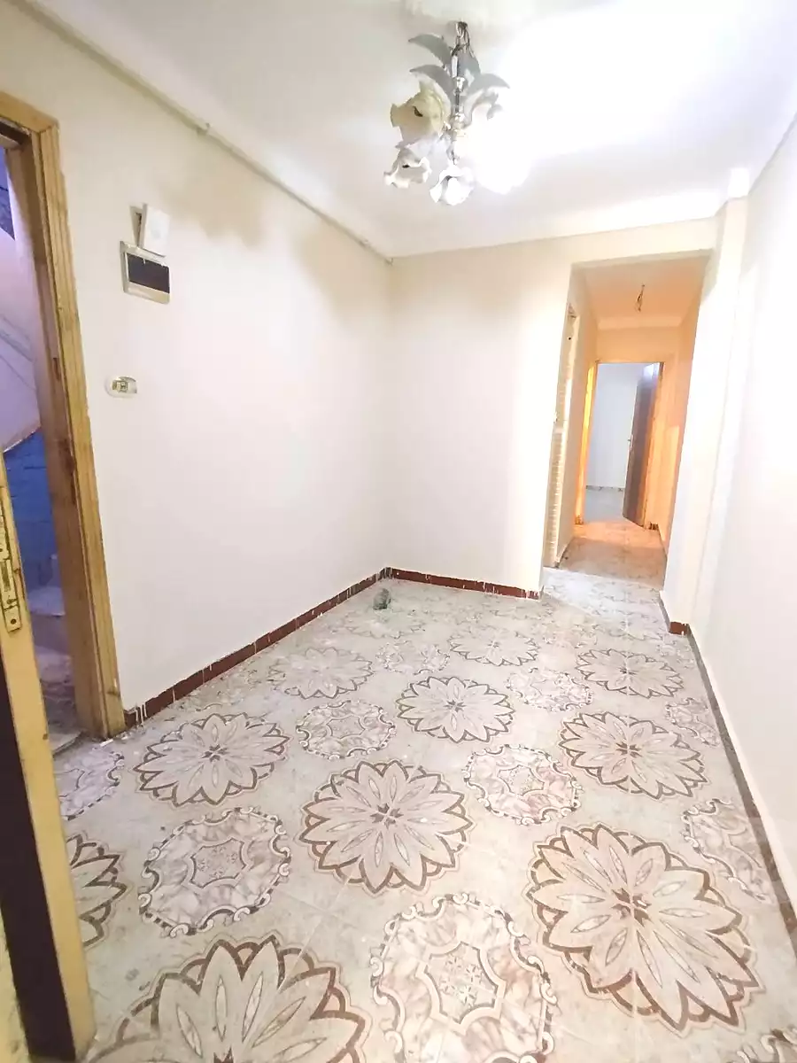 https://aqarmap.com.eg/ar/listing/7256815-for-sale-alexandria-lsywf-el-falki-street-16-el-eslah