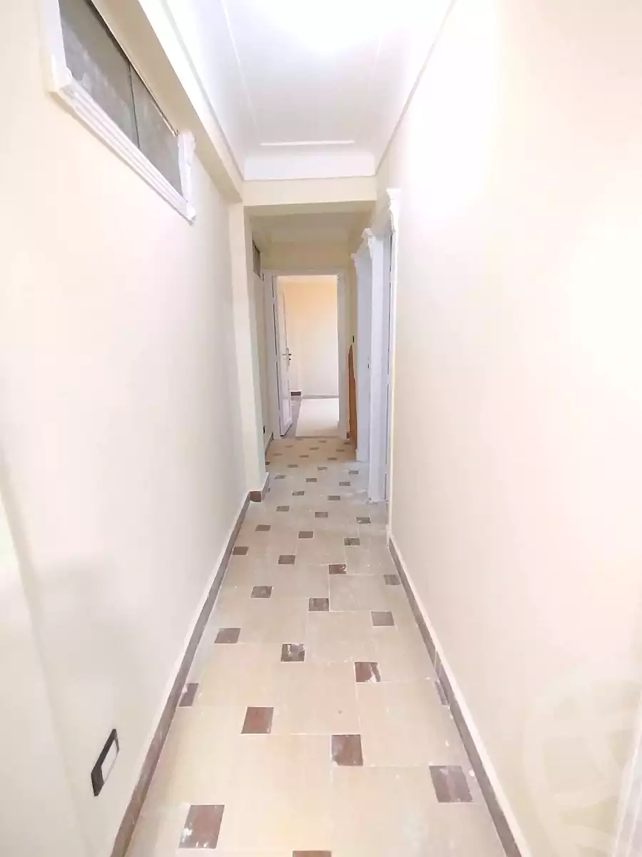 https://aqarmap.com.eg/ar/listing/7256823-for-sale-alexandria-lsywf-el-falki