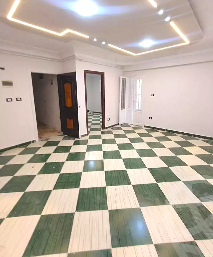 https://aqarmap.com.eg/ar/listing/7256829-for-sale-alexandria-lsywf-el-falki
