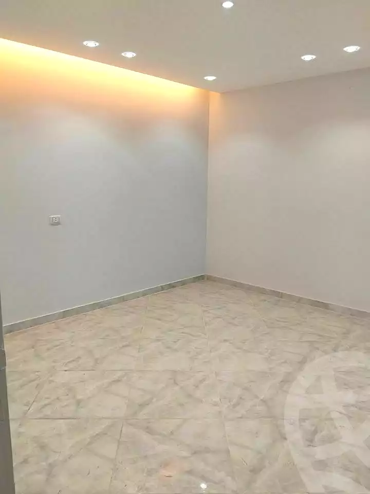 https://aqarmap.com.eg/en/listing/7256836-for-sale-alexandria-al-agamy-lbytsh-bianchiii