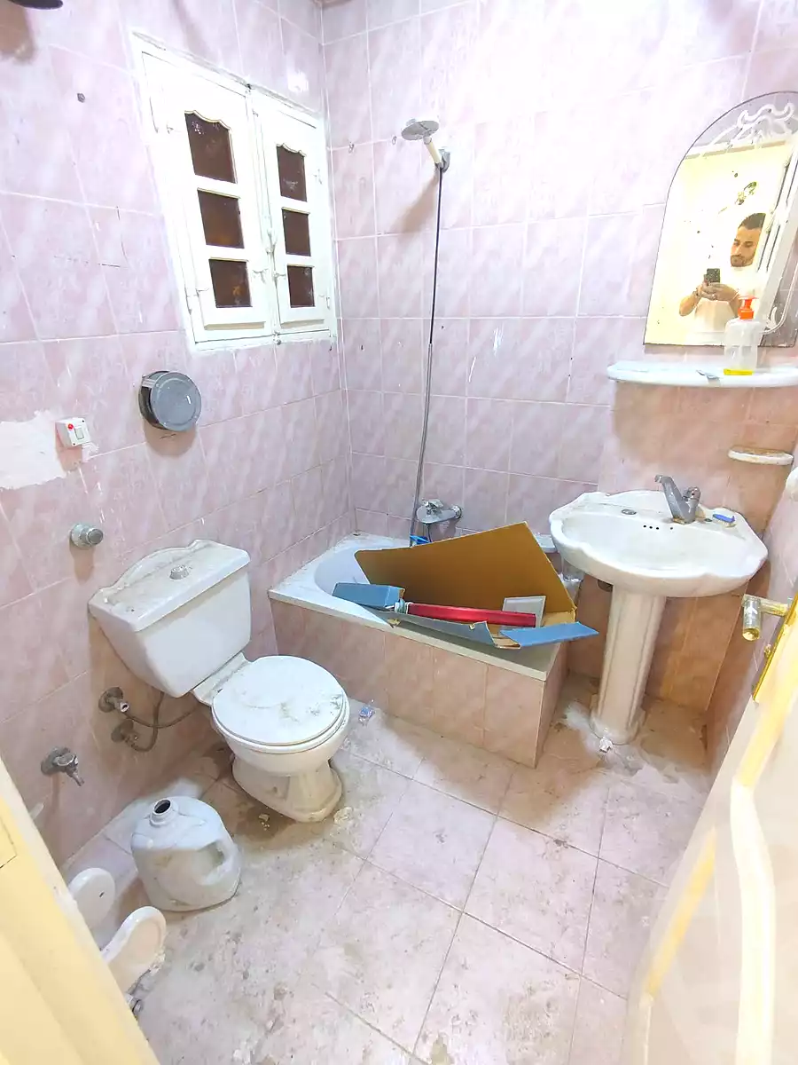 https://aqarmap.com.eg/ar/listing/7256849-for-sale-alexandria-lsywf-el-falki