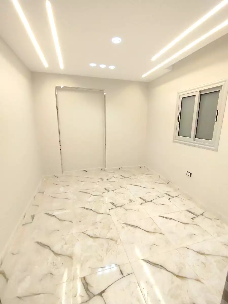 https://aqarmap.com.eg/ar/listing/7256873-for-sale-alexandria-lsywf-el-falki