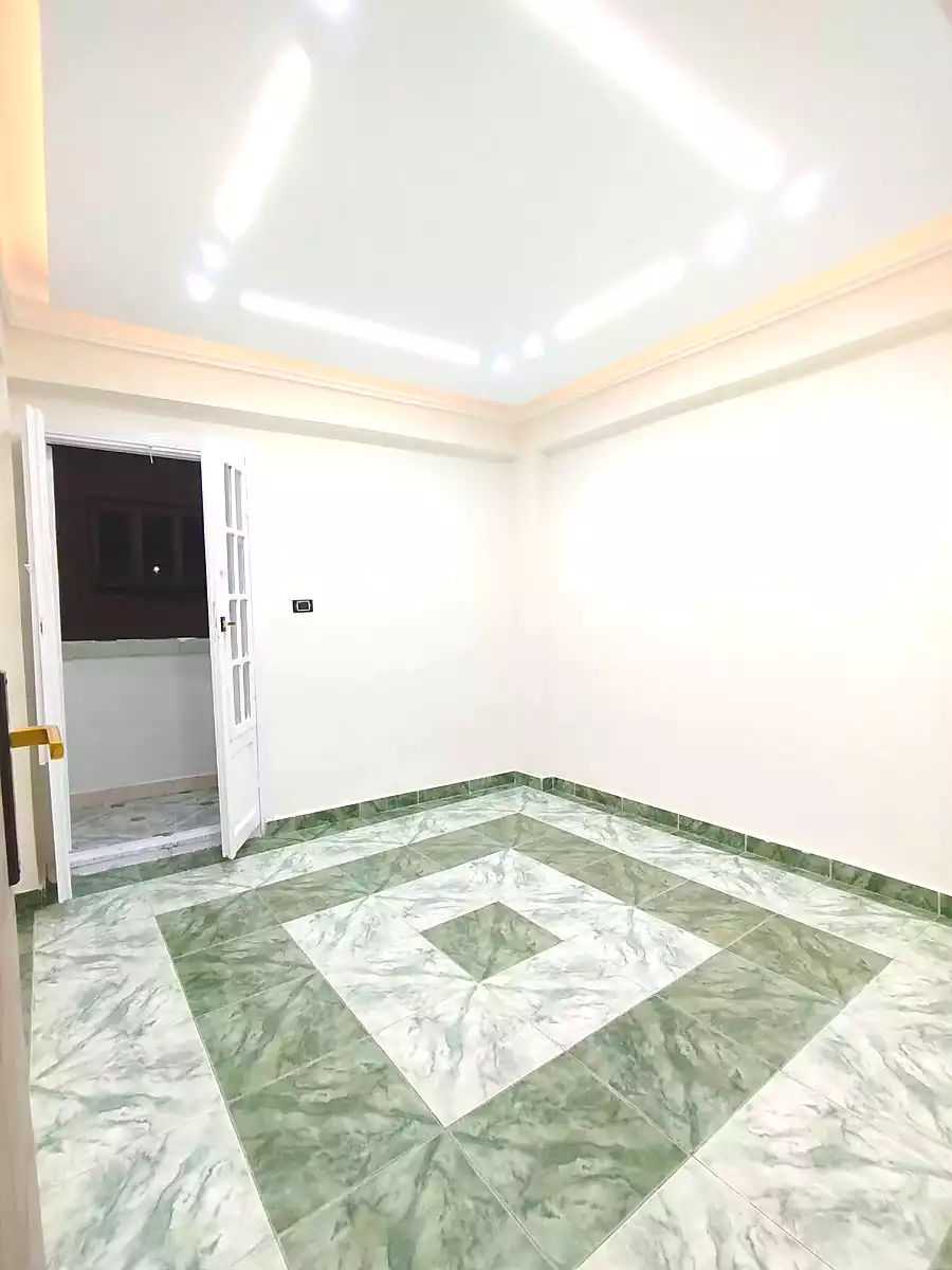 https://aqarmap.com.eg/ar/listing/7256879-for-sale-alexandria-lsywf-el-falki
