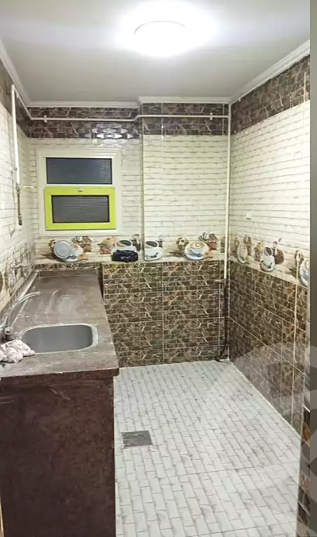 https://aqarmap.com.eg/ar/listing/7256872-for-sale-alexandria-al-agamy-lbytsh-bianchiii-el-arbaeen-st