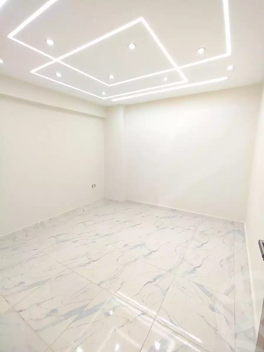 https://aqarmap.com.eg/en/listing/7256888-for-sale-alexandria-lsywf-el-falki