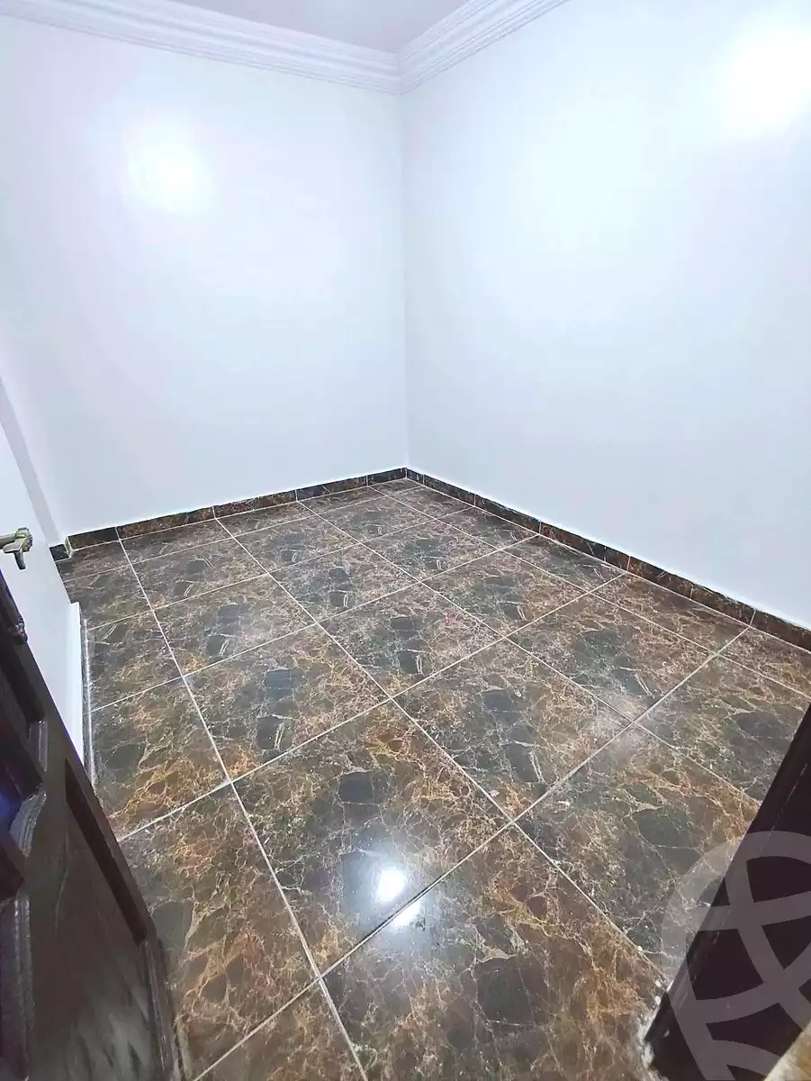 https://aqarmap.com.eg/en/listing/7256944-for-sale-alexandria-el-asafra-l-sfr-qbly