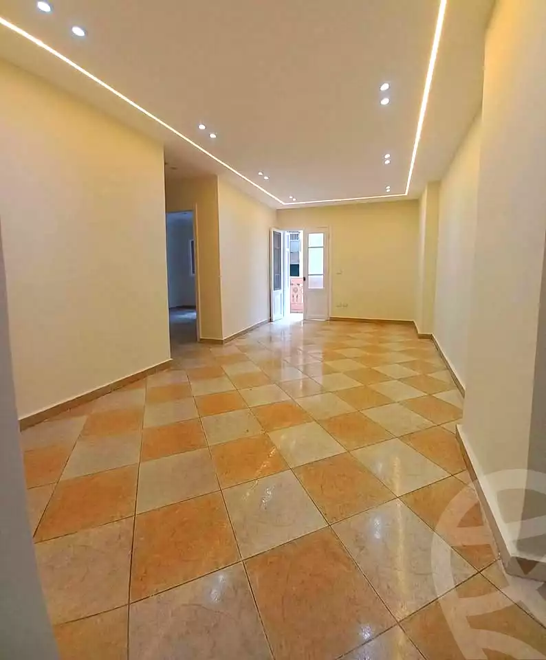 https://aqarmap.com.eg/ar/listing/7257031-for-sale-alexandria-miami-45-street