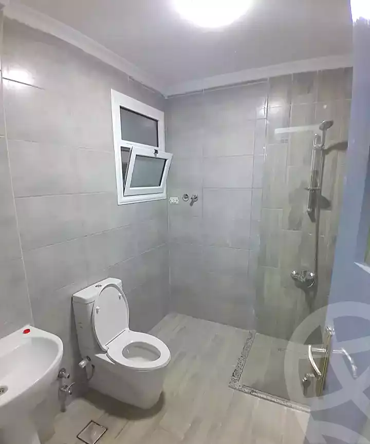https://aqarmap.com.eg/en/listing/7257181-for-rent-alexandria-el-mandara