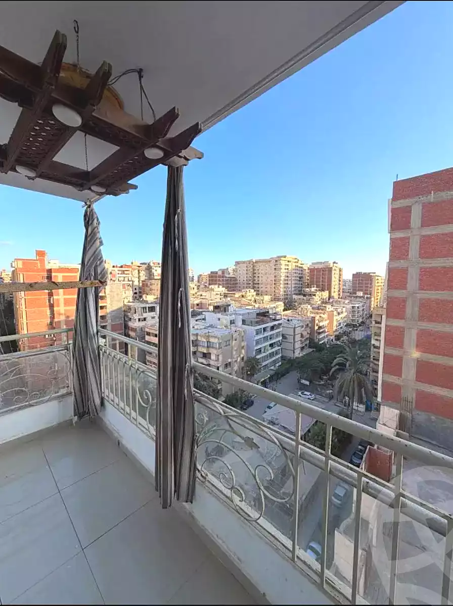 https://aqarmap.com.eg/en/listing/7257372-for-sale-alexandria-al-agamy-lbytsh-bianchiii-el-arbaeen-st
