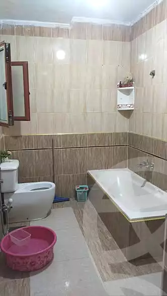 https://aqarmap.com.eg/ar/listing/7257476-for-rent-alexandria-al-agamy-el-hanouvel-al-haded-we-al-soulb-st