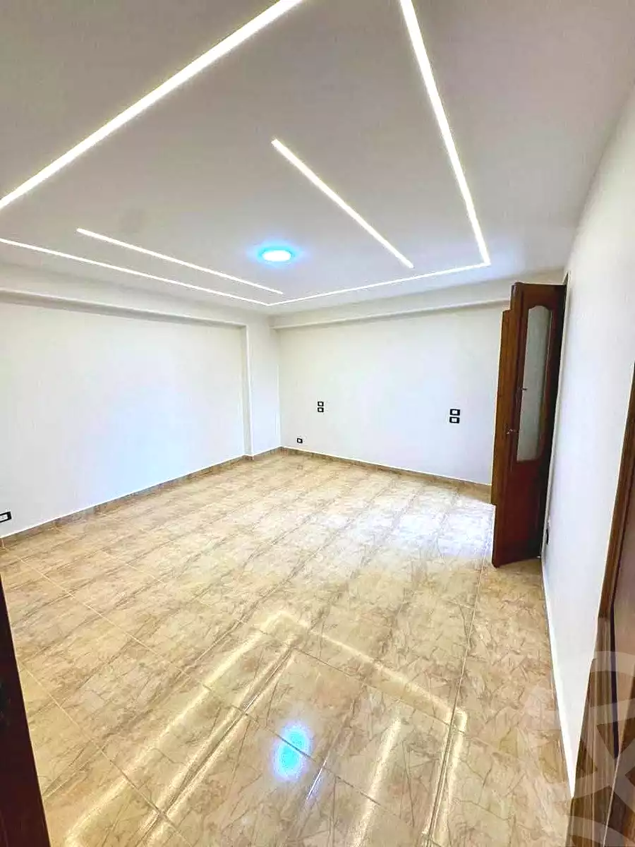 https://aqarmap.com.eg/en/listing/7257603-for-sale-alexandria-sydy-bshr-sydy-bshr-bhry-shr-mhmwd-l-yswy