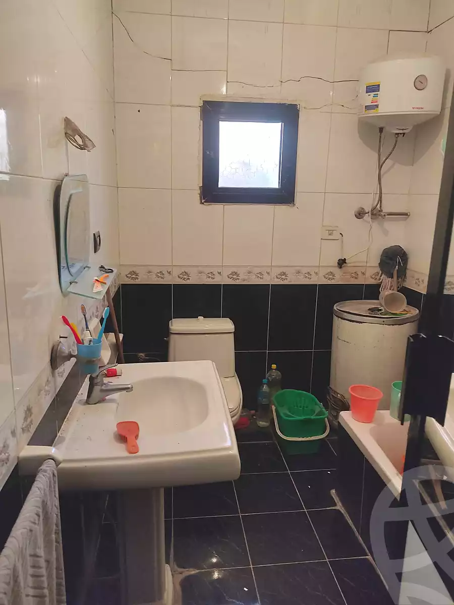 https://aqarmap.com.eg/ar/listing/7257689-for-sale-alexandria-al-agamy-lbytsh-shahr-al-assal-st