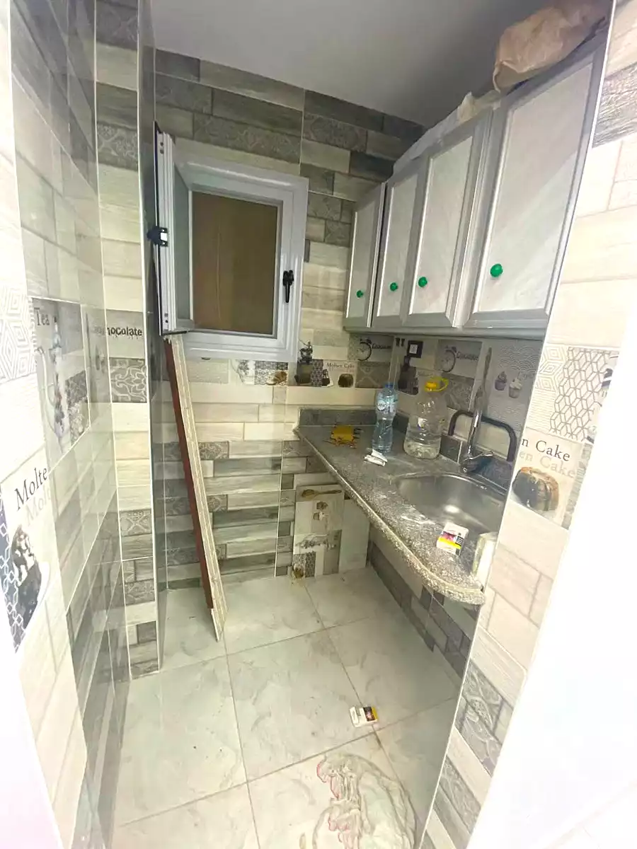 https://aqarmap.com.eg/en/listing/7257773-for-sale-alexandria-bahray-el-anfoshy-sidi-abou-el-abbas-st
